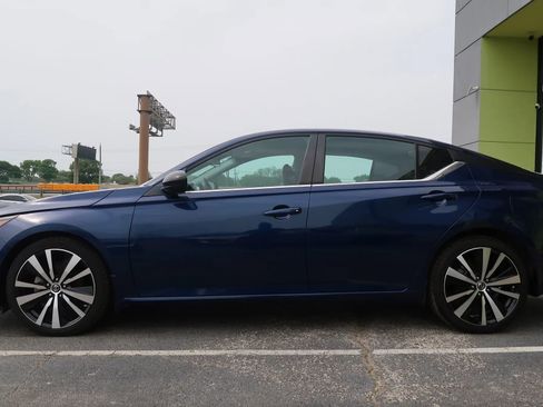 Used 2021 Nissan Altima 2.5 SR image 7