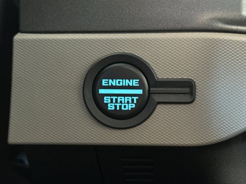 Used 2024 Ford Bronco Wildtrak AWD/4WD image 22