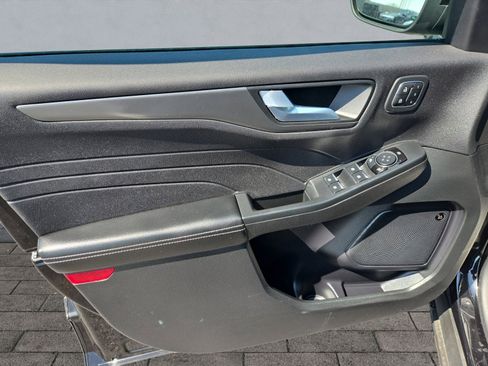 Used 2023 Ford Escape Active w/ Tech Pack #2 image 10