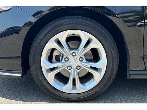 Used 2023 Honda Accord LX image 10