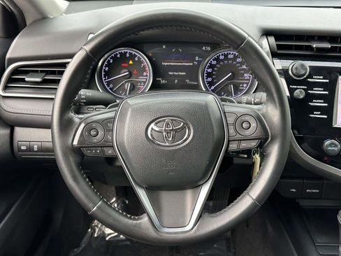 Used 2020 Toyota Camry SE image 14