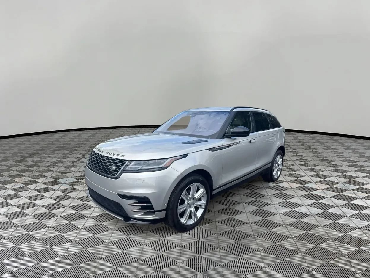 Used 2019 Land Rover Range Rover Velar R-Dynamic SE AWD/4WD image 2