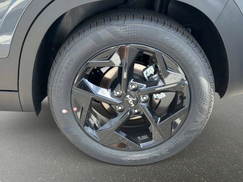 New 2026 Kia Seltos EX FWD image 9