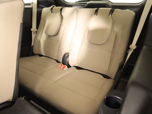 Used 2022 Ford Explorer 4WD image 13