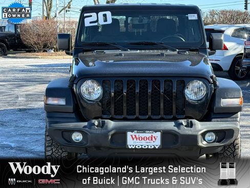 Used 2020 Jeep Gladiator Sport w/ Quick Order Package 24S image 3