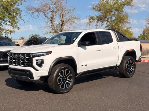 Used 2025 GMC Canyon AT4 w/ Nightfall Edition AWD/4WD image 2