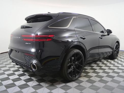 Used 2024 Genesis GV70 3.5T Sport w/ Sport Prestige Package AWD/4WD image 3