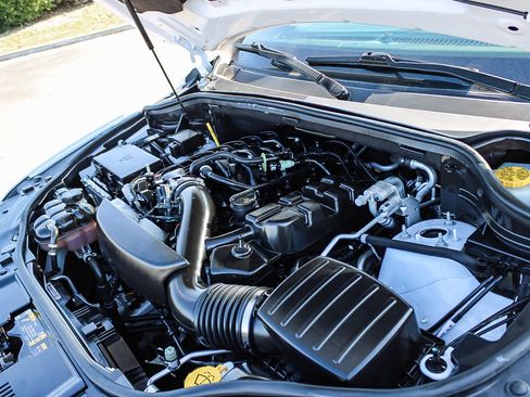 Used 2023 Dodge Durango SXT image 26