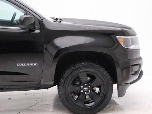 Used 2016 Chevrolet Colorado LT w/ Midnight Edition image 4