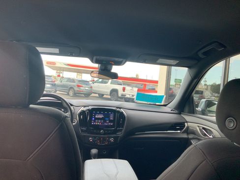 Used 2023 Chevrolet Traverse LT w/ LPO, Floor Liner Package AWD/4WD image 18