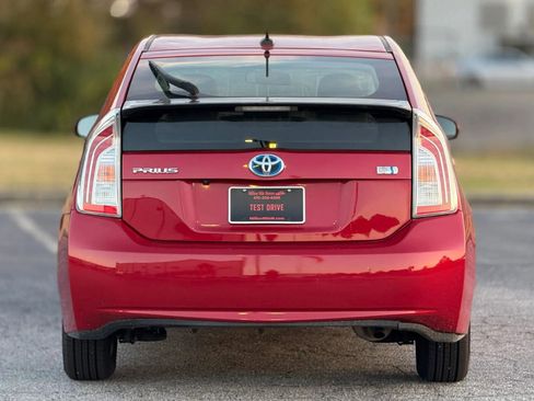 Used 2015 Toyota Prius Three image 4