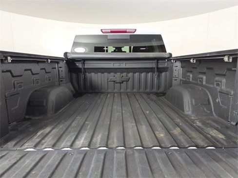 Used 2023 Chevrolet Silverado 1500 RST image 12