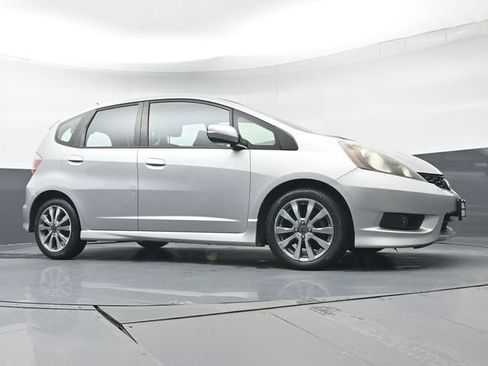 Used 2013 Honda Fit Sport image 32