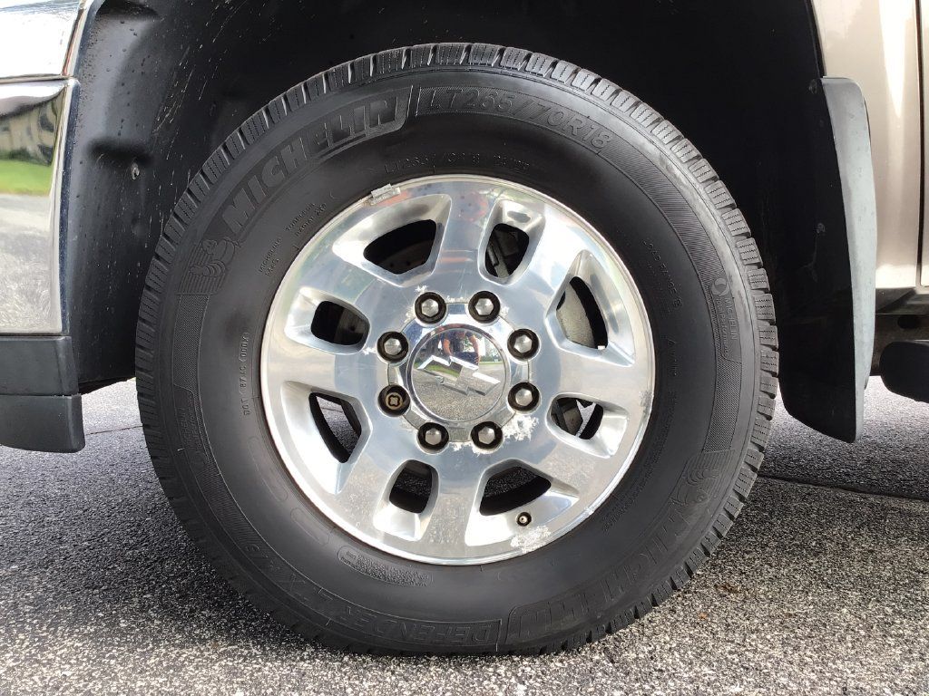 Used 2014 Chevrolet Silverado 3500 LTZ w/ LTZ Plus Package AWD/4WD image 20