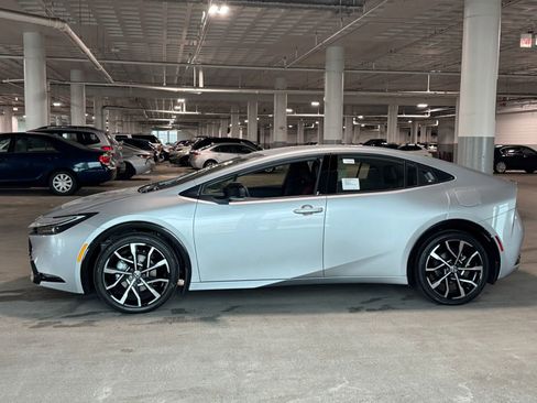 New 2026 Toyota Prius Plug-In Hybrid image 6