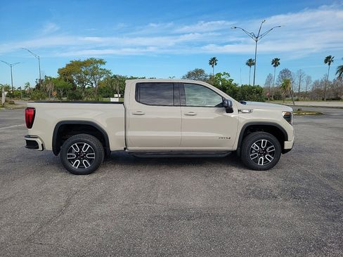 New 2026 GMC Sierra 1500 AT4 w/ AT4 Premium Package image 4