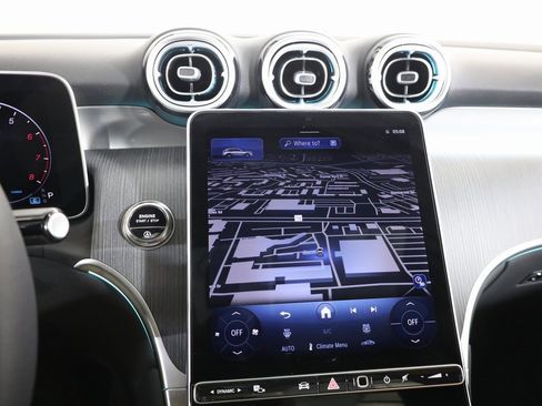 Certified 2026 Mercedes-Benz GLC 300 4MATIC image 24