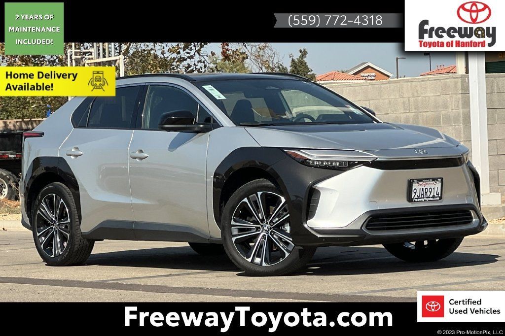 Used 2023 Toyota bZ4X AWD image 1