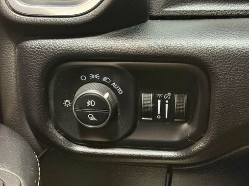 Used 2025 RAM 3500 Laramie w/ Night Edition AWD/4WD image 14
