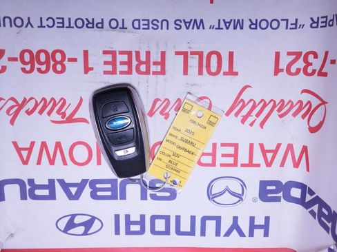Used 2025 Subaru Outback Onyx Edition AWD/4WD image 40