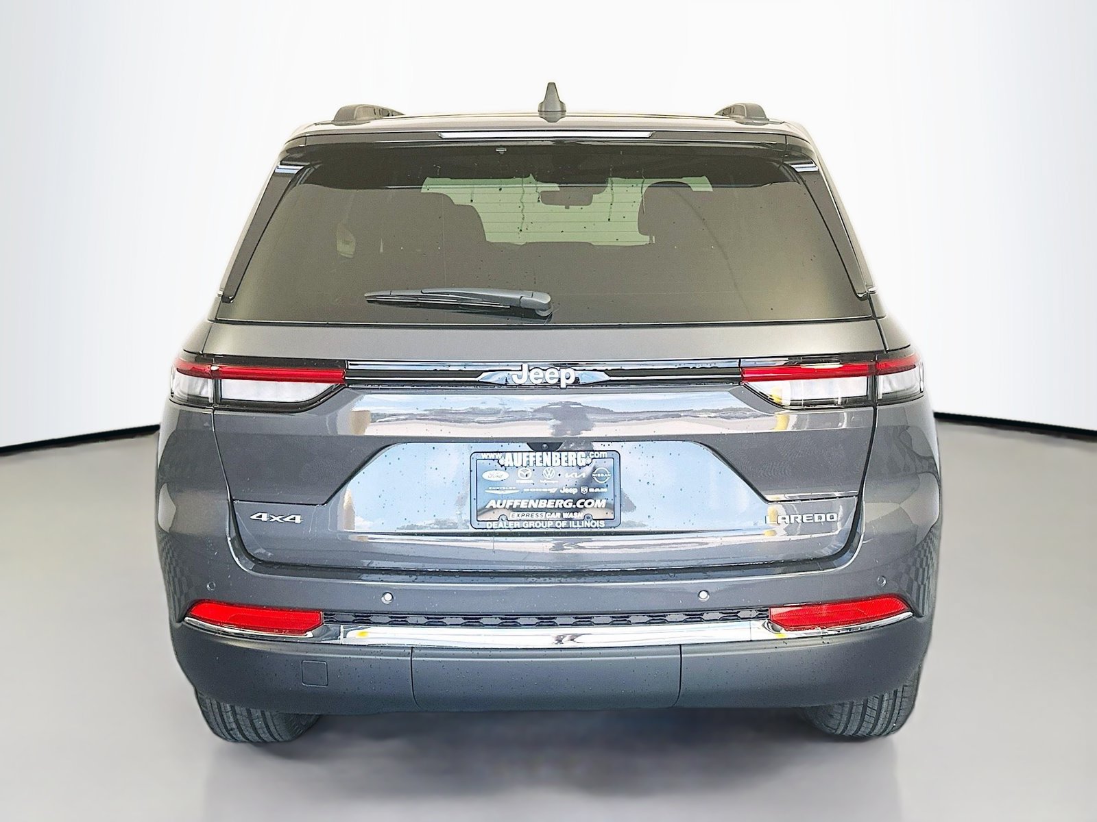 New 2026 Jeep Grand Cherokee Laredo AWD/4WD image 6