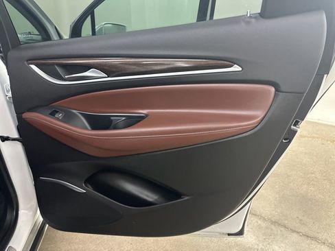 Used 2018 Buick Enclave Avenir w/ Avenir Technology Package image 23