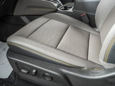 New 2026 Chevrolet Colorado ZR2 w/ Technology Package image 38