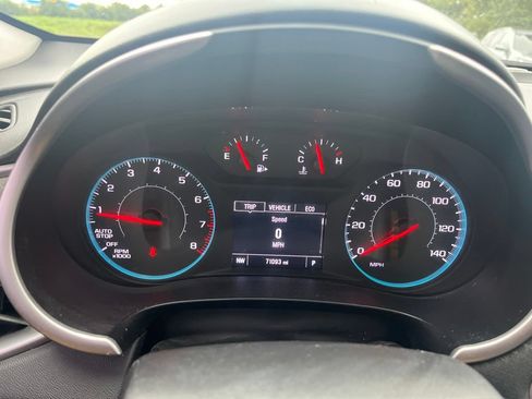 Used 2023 Chevrolet Malibu LS FWD image 7