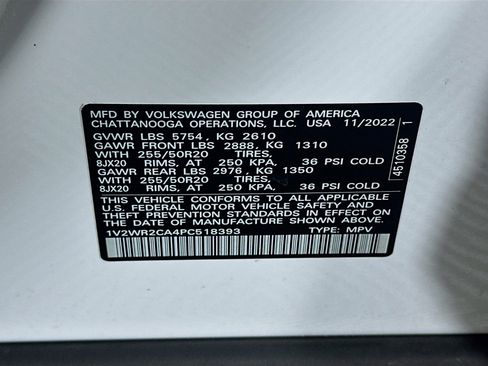Used 2023 Volkswagen Atlas SE image 12