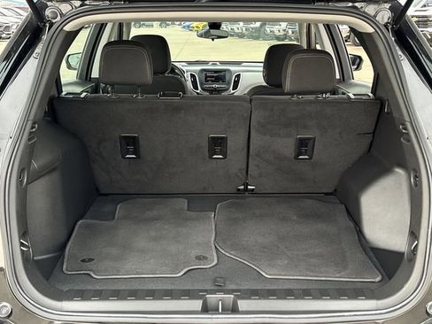 Used 2023 Chevrolet Equinox LS image 29