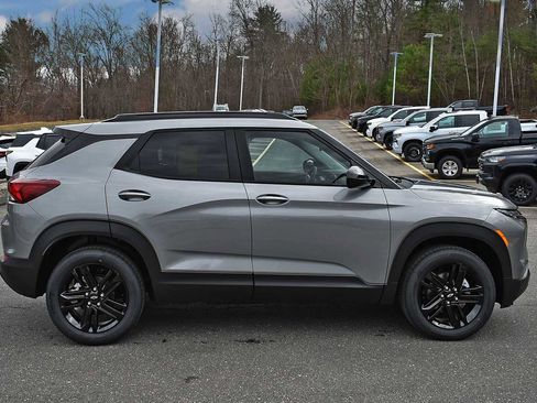 New 2026 Chevrolet TrailBlazer LT w/ Convenience Package image 6