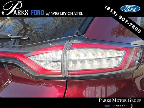 Certified 2018 Ford Edge Titanium w/ Technology Package image 7