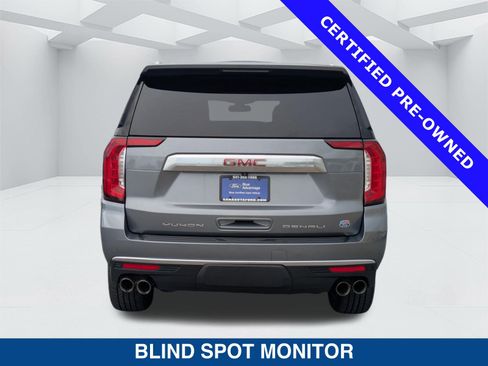 Used 2022 GMC Yukon XL Denali AWD/4WD image 5