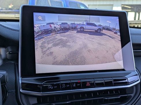 New 2026 Jeep Compass Latitude image 20