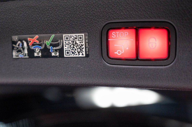 Certified 2024 Mercedes-Benz GLC 300 4MATIC image 34