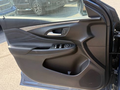Used 2025 Buick Envista Sport Touring w/ Convenience I Package FWD image 10