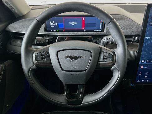 Used 2023 Ford Mustang Mach-E Premium RWD image 18
