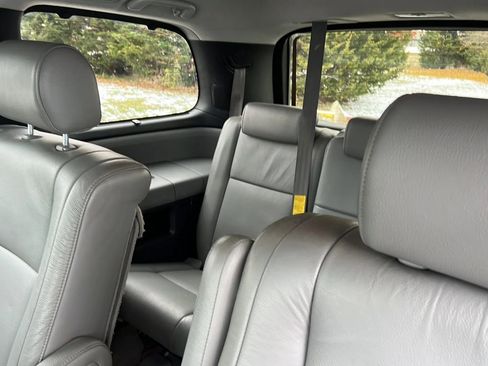 Used 2010 Toyota Sequoia Limited image 13