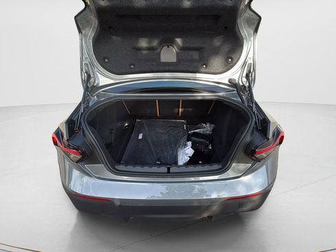 Certified 2026 BMW 230i Coupe w/ Premium Package image 18