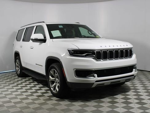 Used 2022 Jeep Wagoneer Series II image 45