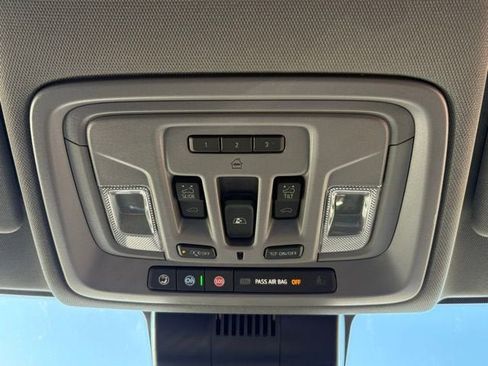 New 2026 GMC Sierra 1500 SLT image 27