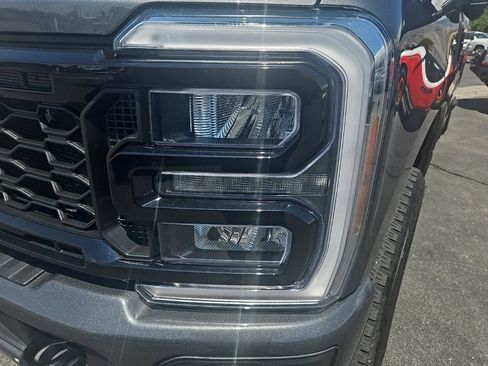 Used 2026 Ford F350 Lariat w/ Black Appearance Package AWD/4WD image 33