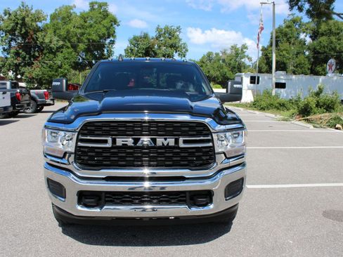 Used 2024 RAM 3500 Tradesman w/ Towing Technology Group AWD/4WD image 2