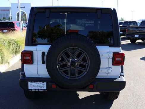 New 2026 Jeep Wrangler Sport AWD/4WD image 5