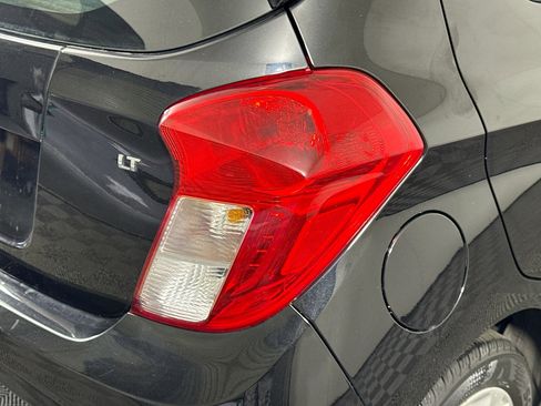 Used 2021 Chevrolet Spark LT image 33