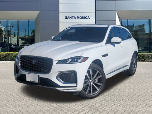 Used 2024 Jaguar F-PACE R-Dynamic S image 1