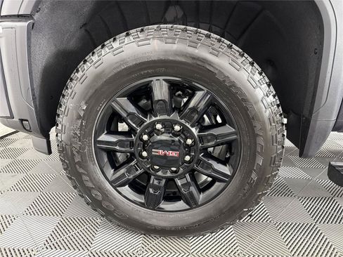 New 2026 GMC Sierra 2500 AT4 w/ AT4 Premium Plus Package AWD/4WD image 10