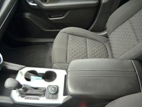 Used 2022 Chevrolet Blazer LT image 25