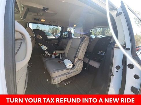 Used 2023 Honda Odyssey Elite image 24