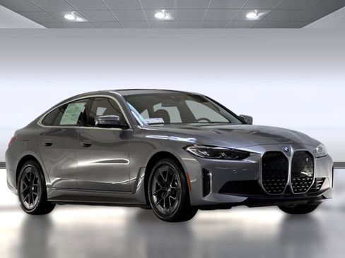 Certified 2023 BMW i4 eDrive40 w/ Premium Package image 6